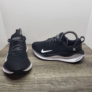 Nike ReactX Infinity Run Flyknit 4 Women's Size 8 Running Shoes Black Sneakers